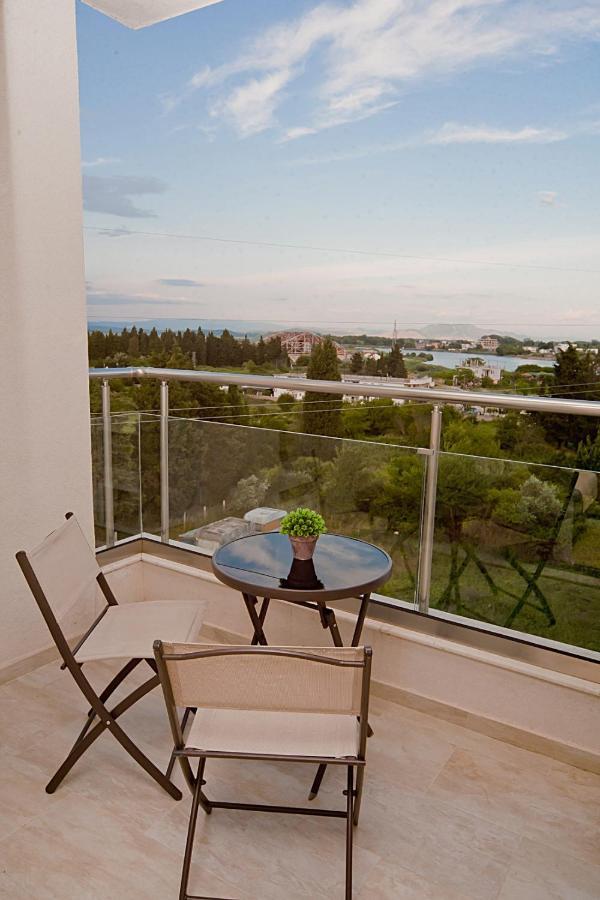 Apartments Jasmina Ulcinj Exterior photo